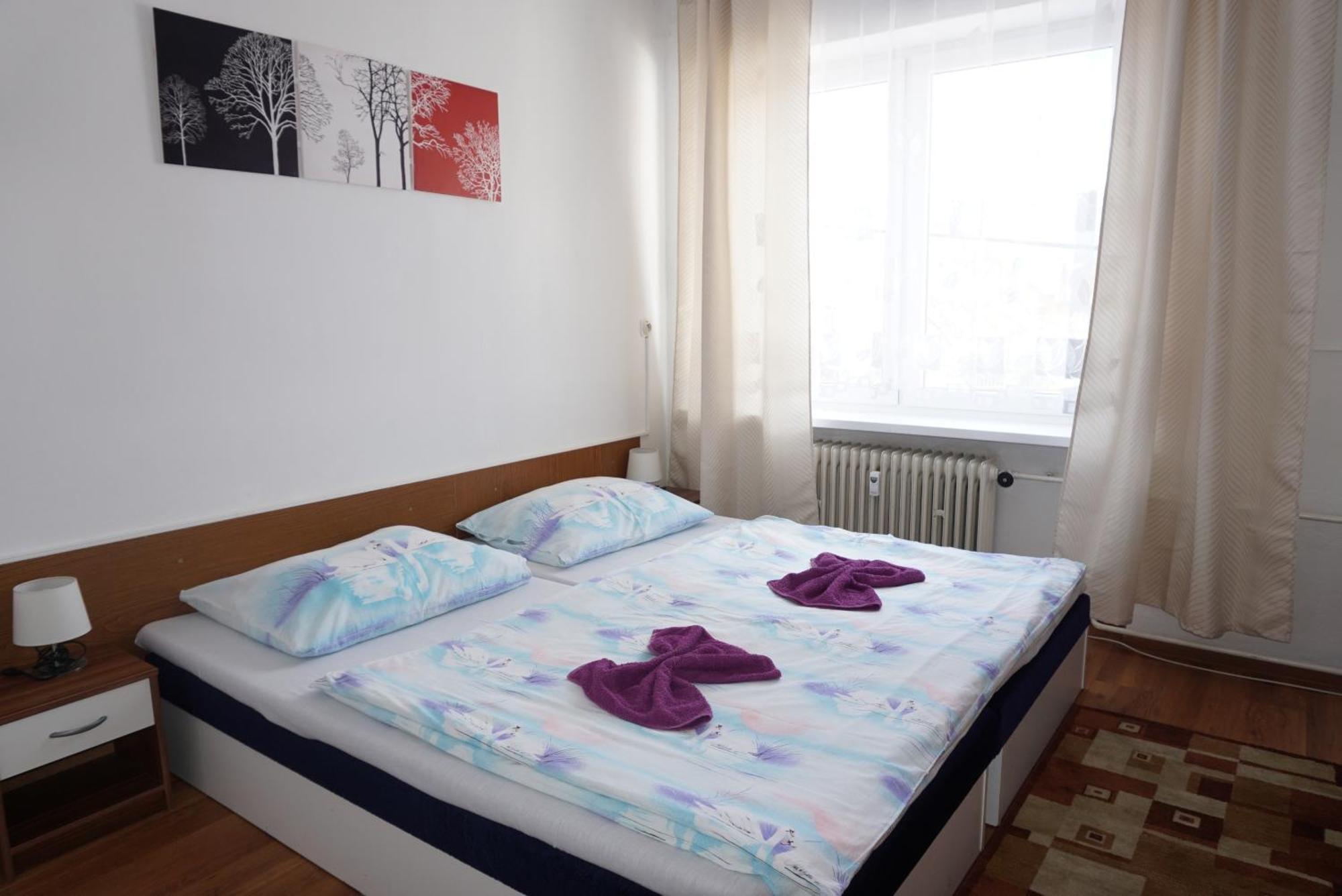 Hotel Gula Батизовце Экстерьер фото